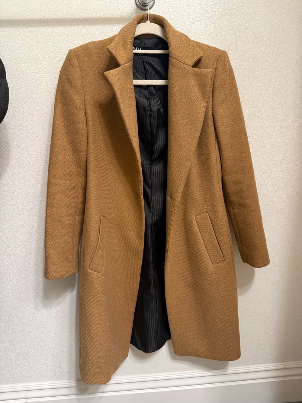 Like New Zara Wool-Blend Camel Coat for Women